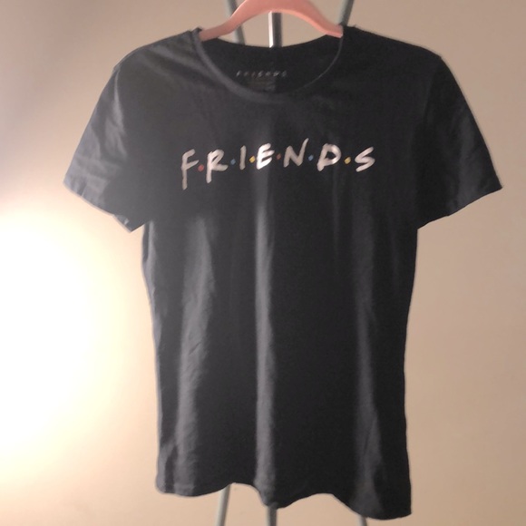 FRIENDS Black T-Shirt - Picture 2 of 3